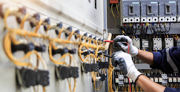 Professional Electrician technician working in Mills, WY